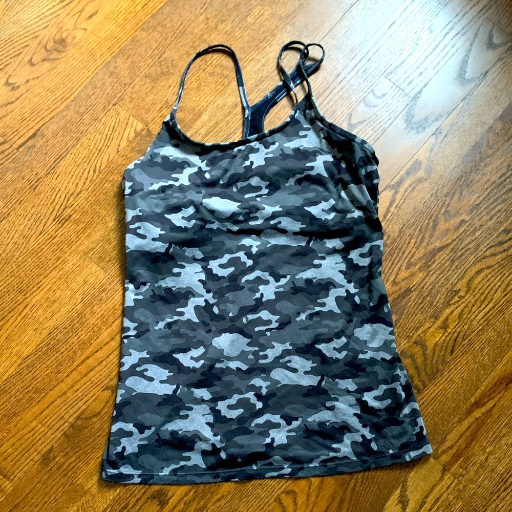 Fabletics Camo Tank - M/L